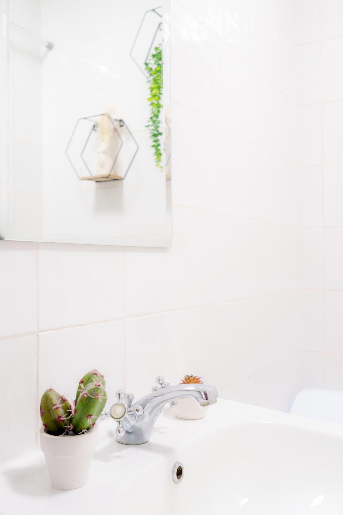 Spacious 2Bd 2Baths Apartment In Central Londra Exterior foto