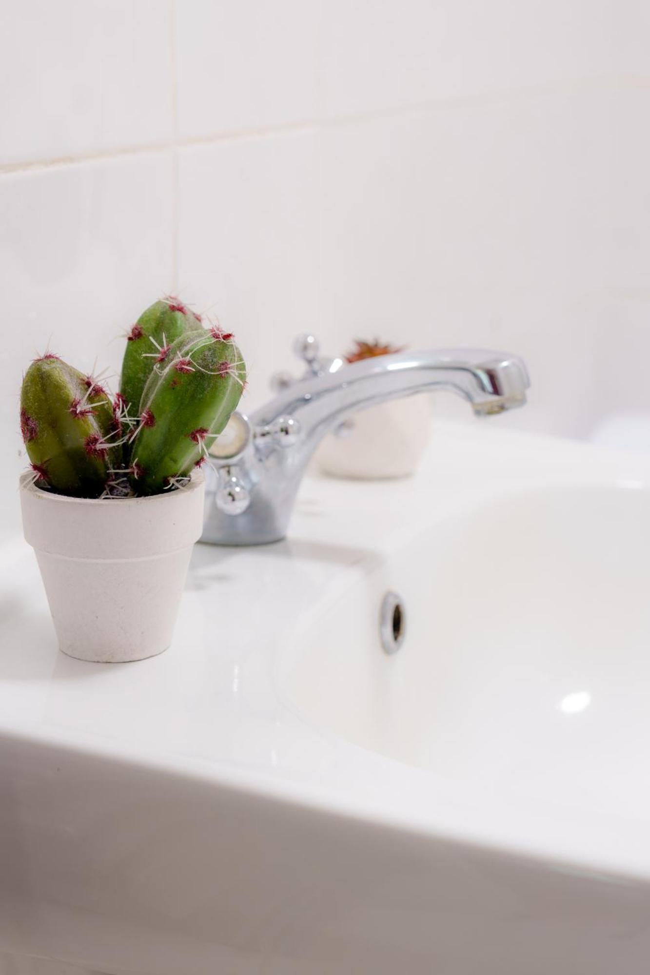 Spacious 2Bd 2Baths Apartment In Central Londra Exterior foto